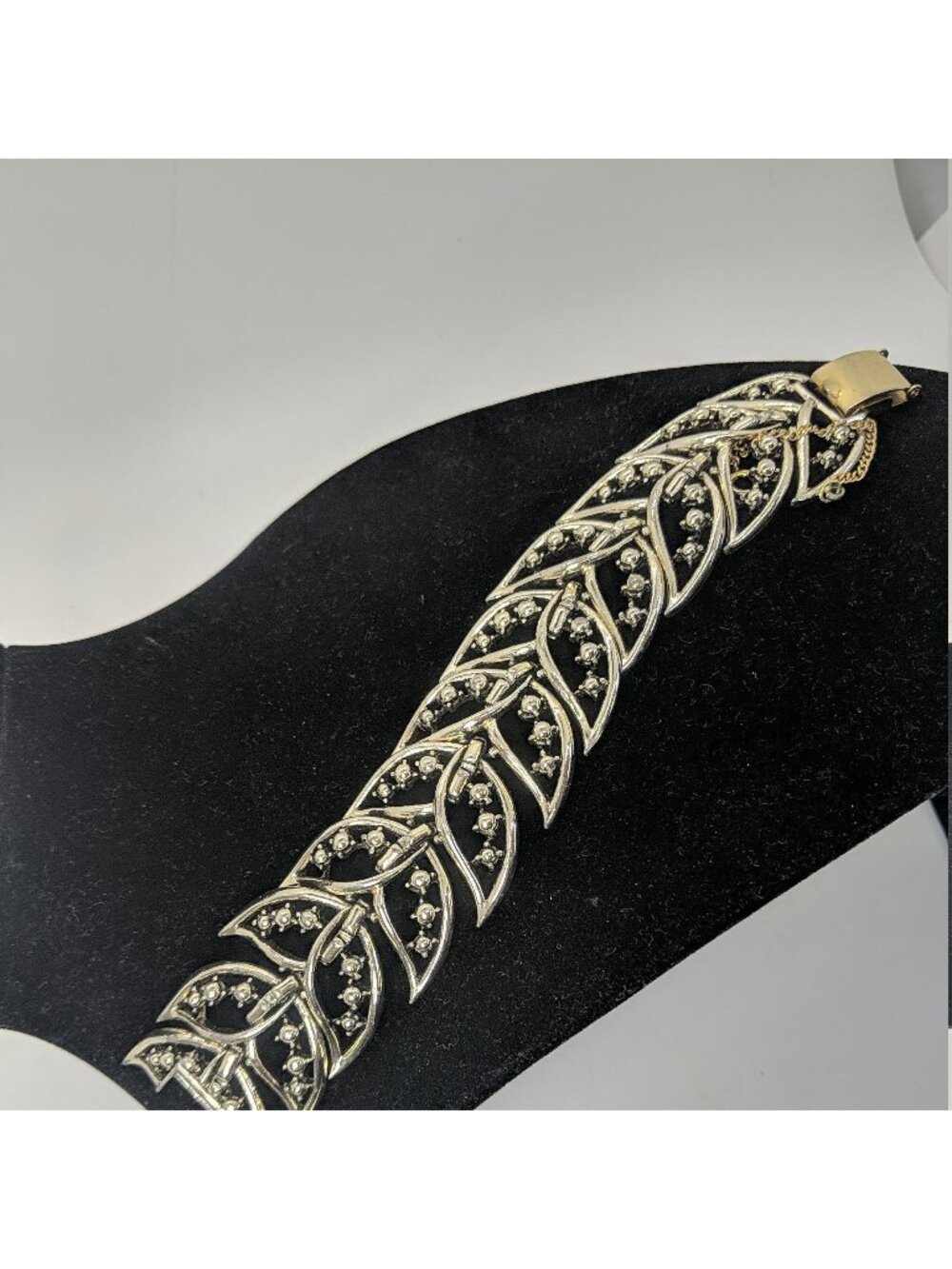 Rousseau Link BRACELET Gold Tone Panels Tail Leaf Fold Over Clasp Safety Chain